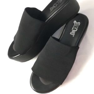 Brash Chunky Platform Sandals